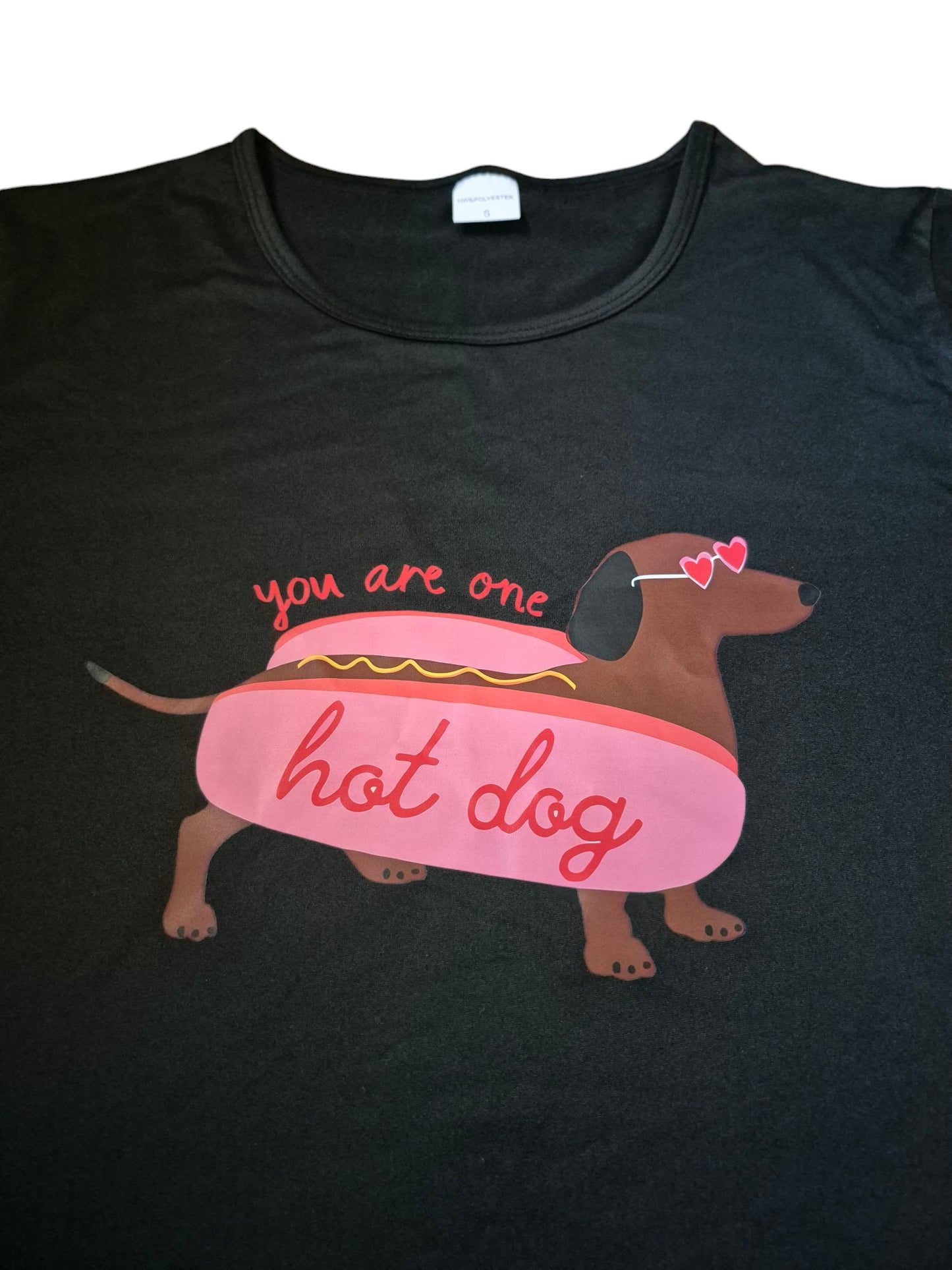 Dames t-shirt 'You are one hot dog'