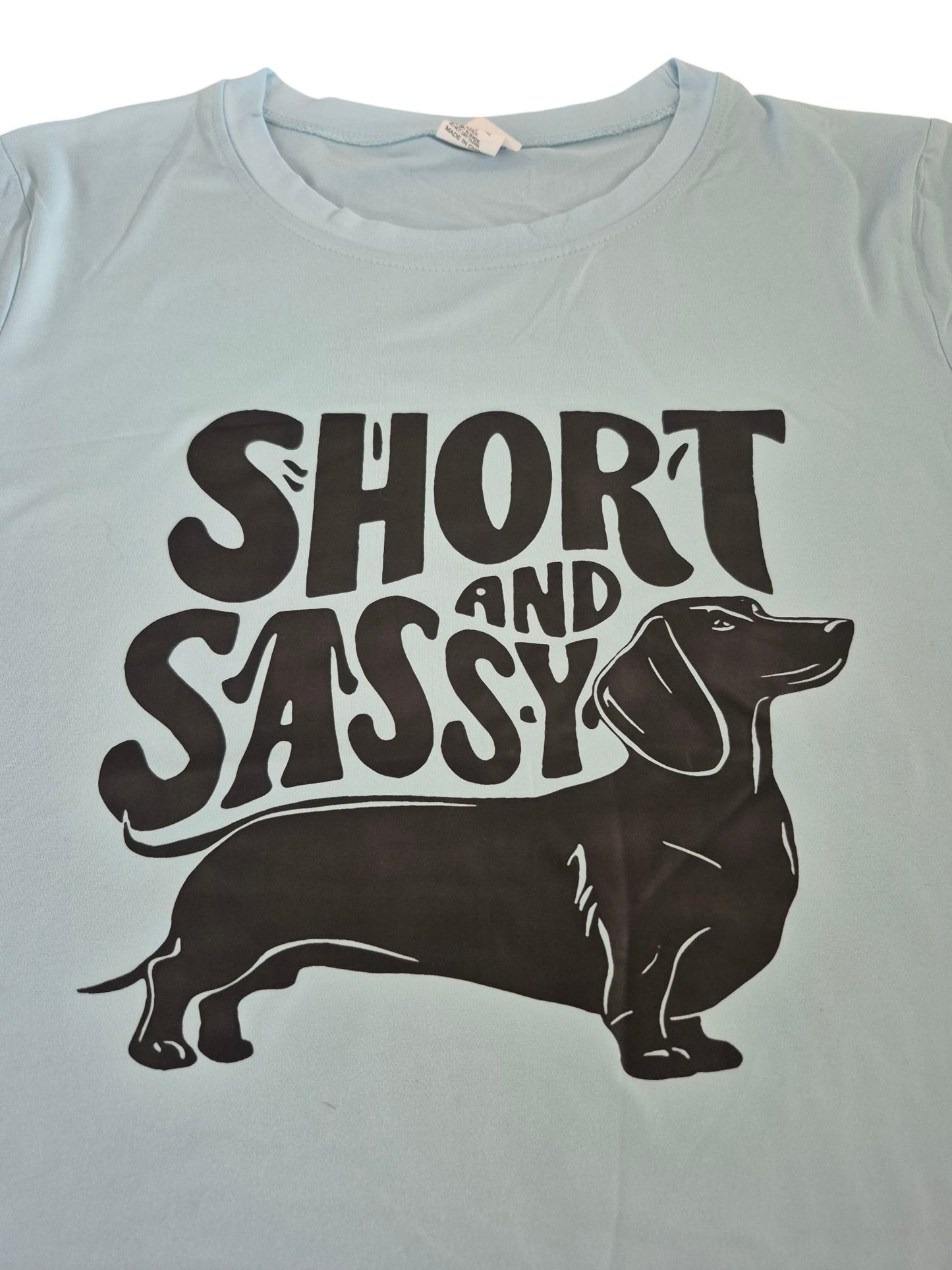 Dames t-shirt 'Short and Sassy'