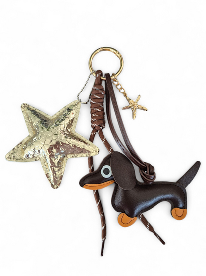 Teckel bag charm chocotan star