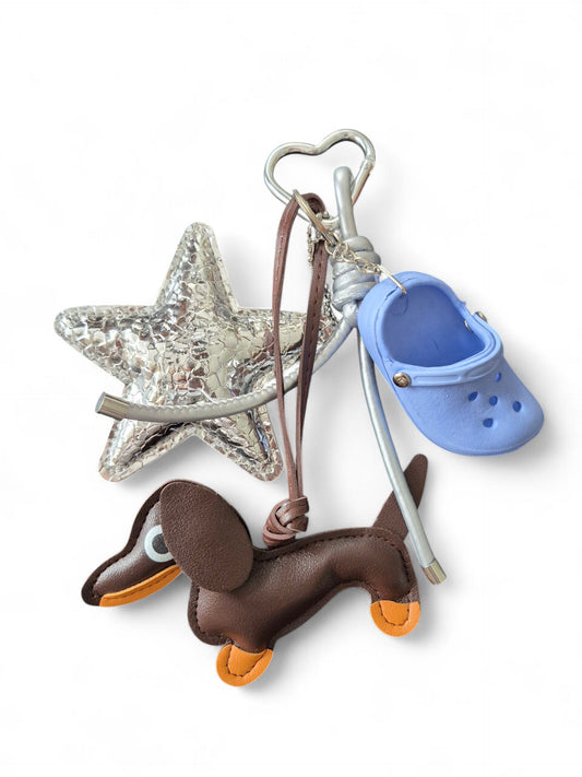 Teckel bag charm chocotan silver star
