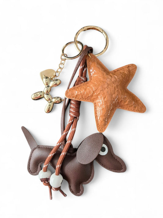 Teckel bag charm chocotan star
