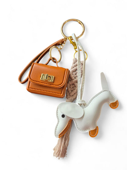 Teckel bag charm met mini handtas