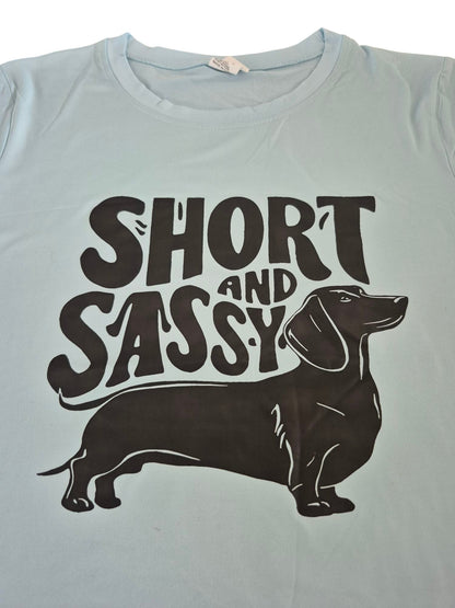 Dames t-shirt 'Short and Sassy'
