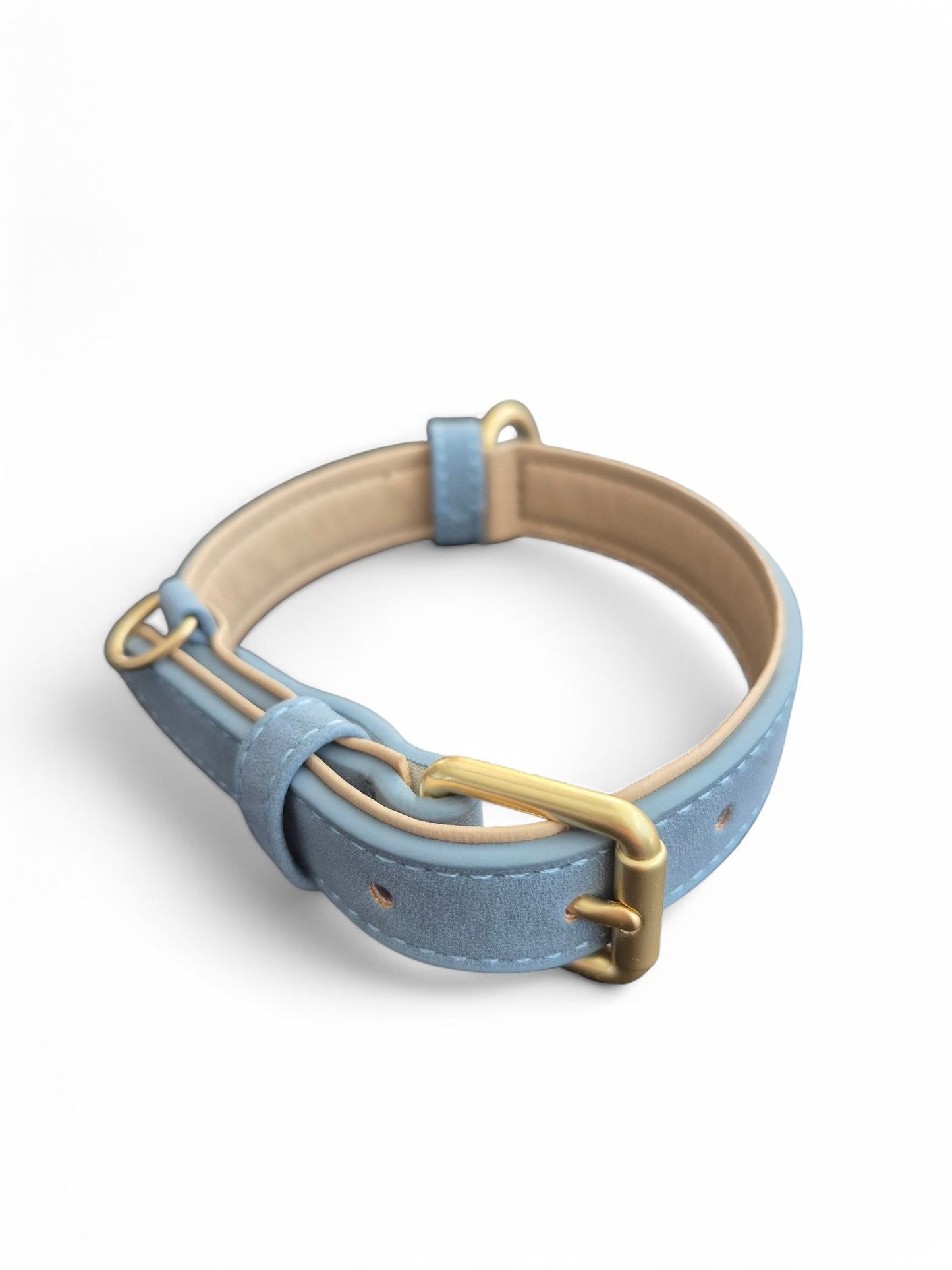 Suède-look halsband lichtblauw in twee maten