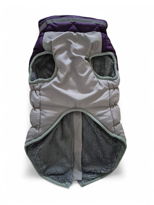 Comfortabele puppyjas voor de winter