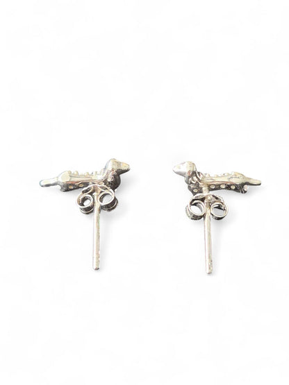 Fijne sterling silver teckel oorstekers